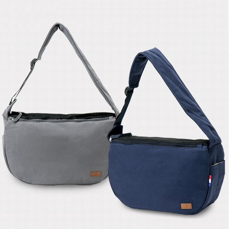 Cat and dog travel shoulder bag